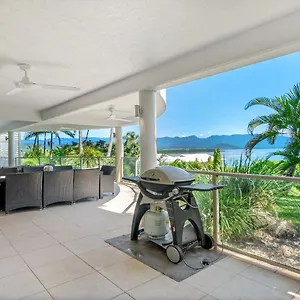 Island Point 1 Port Douglas