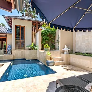 Paradiso Pavilion - An Intimate Bali-style Haven Port Douglas